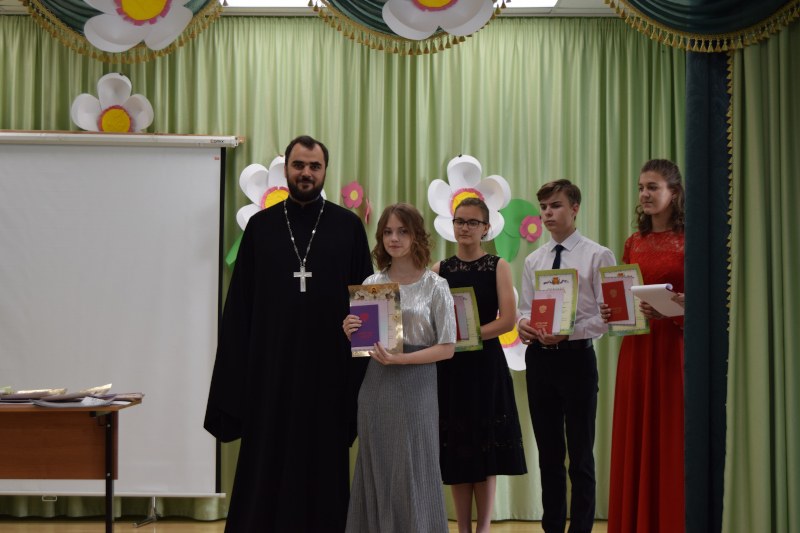 Выпускной вечер в православной гимназии