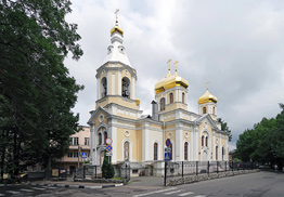Храм в честь Святителей Московских Нижегородского подворья Дивеевского монастыря